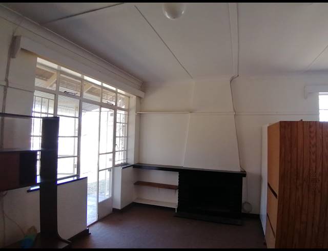 3 BEDROOM FREEHOLD SOLD IN STILFONTEIN EXT 1